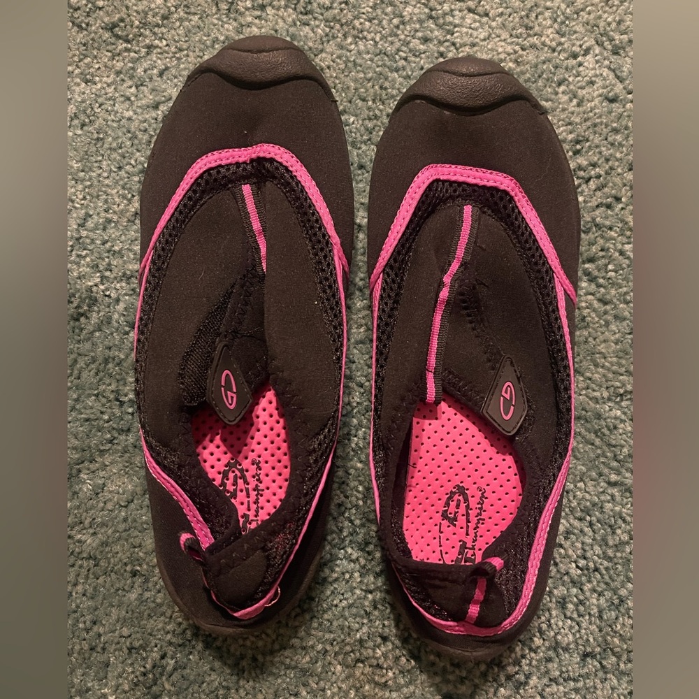 L Champion Velcro Water Shoes